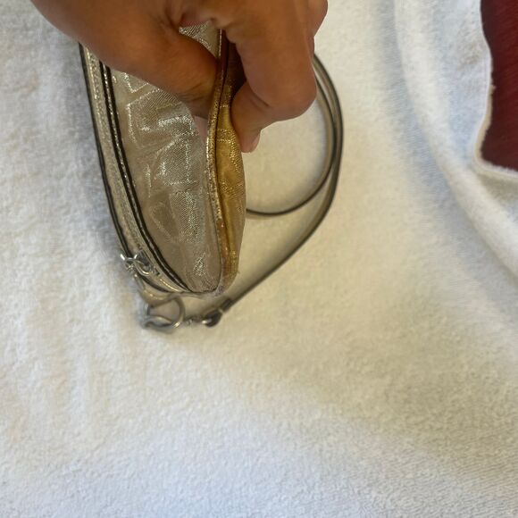 Vintage Coach Women's Poppy Metallic Gold Crossbody 2000’s Y2K Purse Bag - Picture 6 of 12